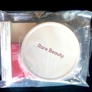 Rare Beauty 3 pieces, Brush makeup cleaner, volumizing mascara & tinted lip oil
